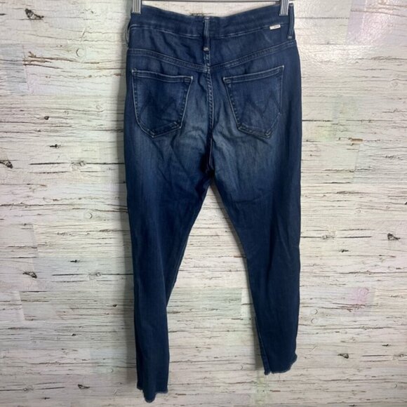Mother High Waisted Looker Ankle Fray in Tongue in Chic Wash Size 25 - Picture 8 of 10
